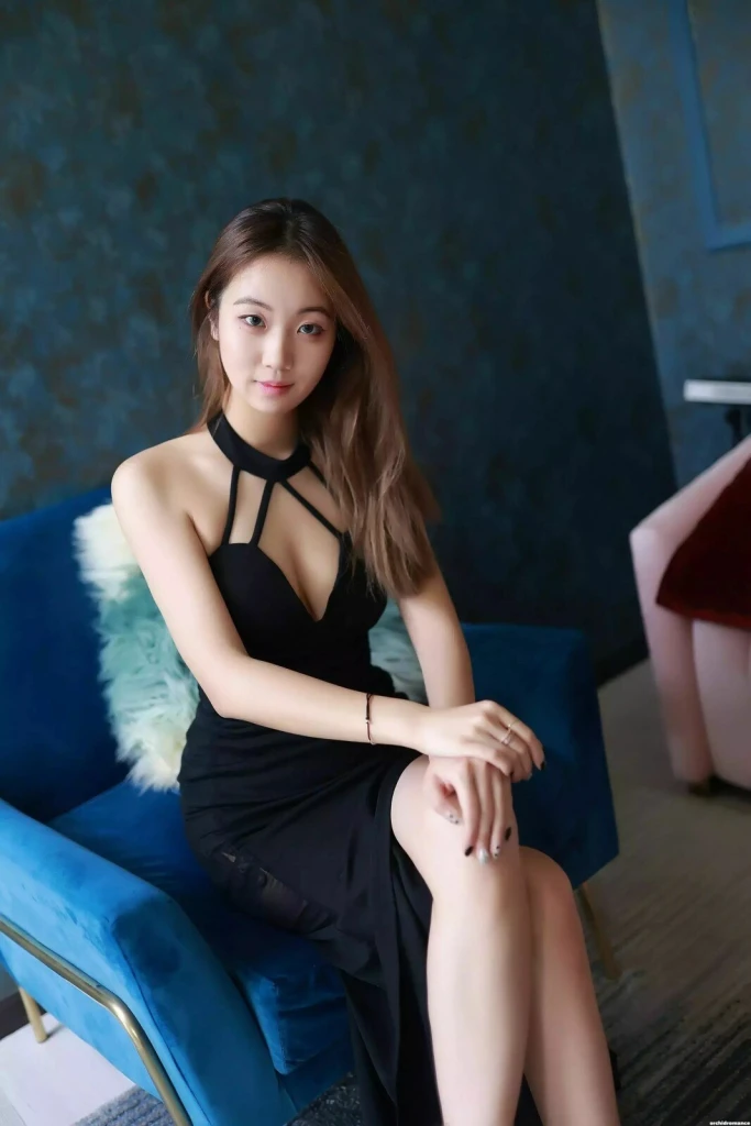 Xiuhua Profile image 1