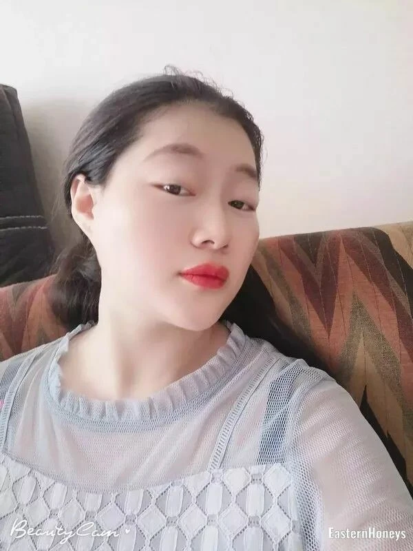 Hong Profile image 3