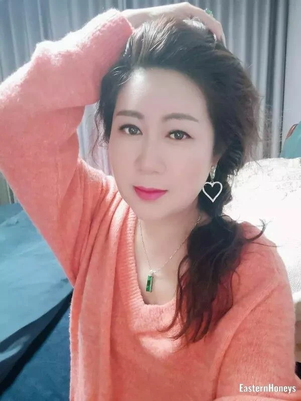 Fengjuan Profile image 5