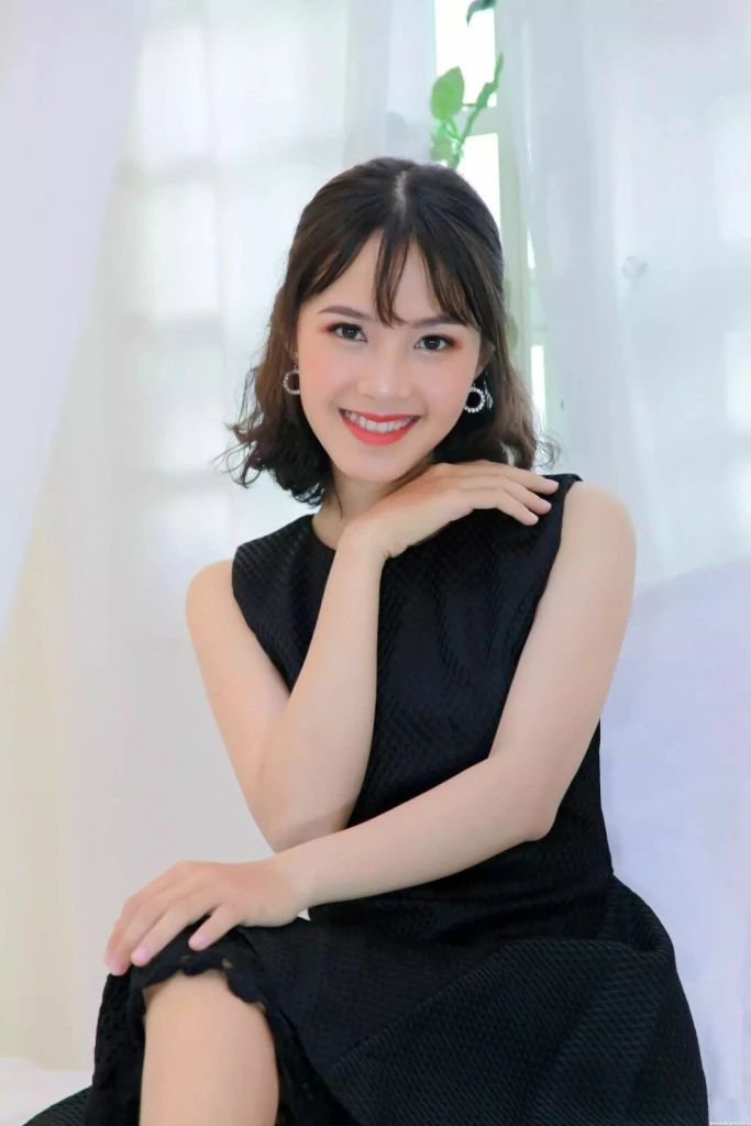 Anh Profile image 1