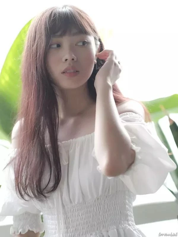 Linda Profile image 3