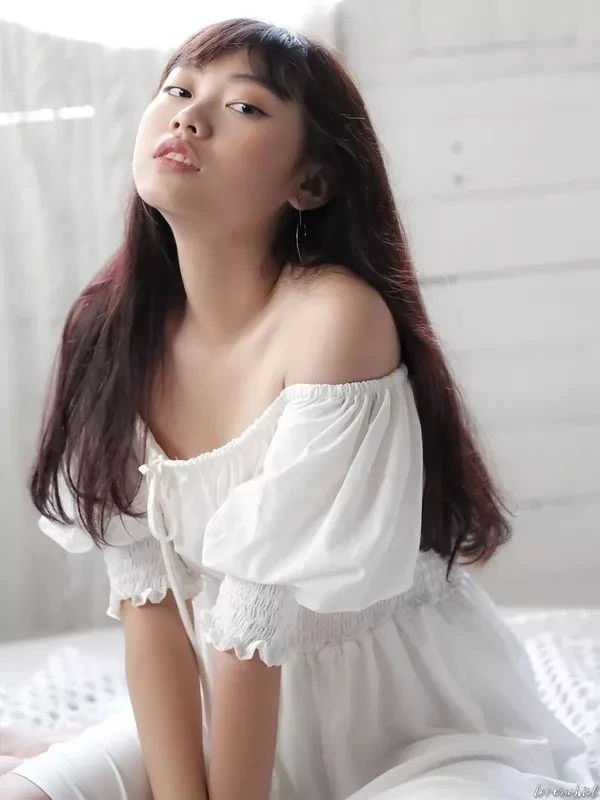Linda Profile image 1