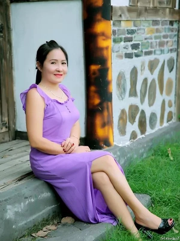 Ai Nhi Profile image 2