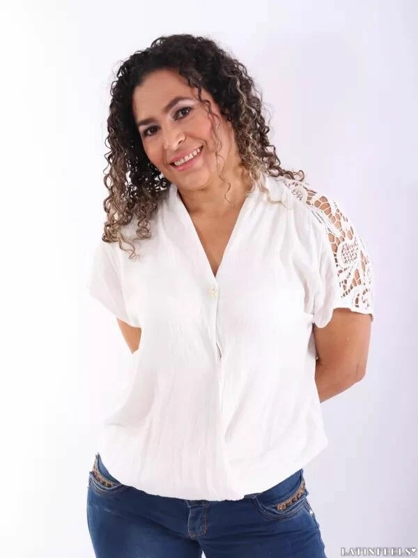 Fernanda Profile image 5
