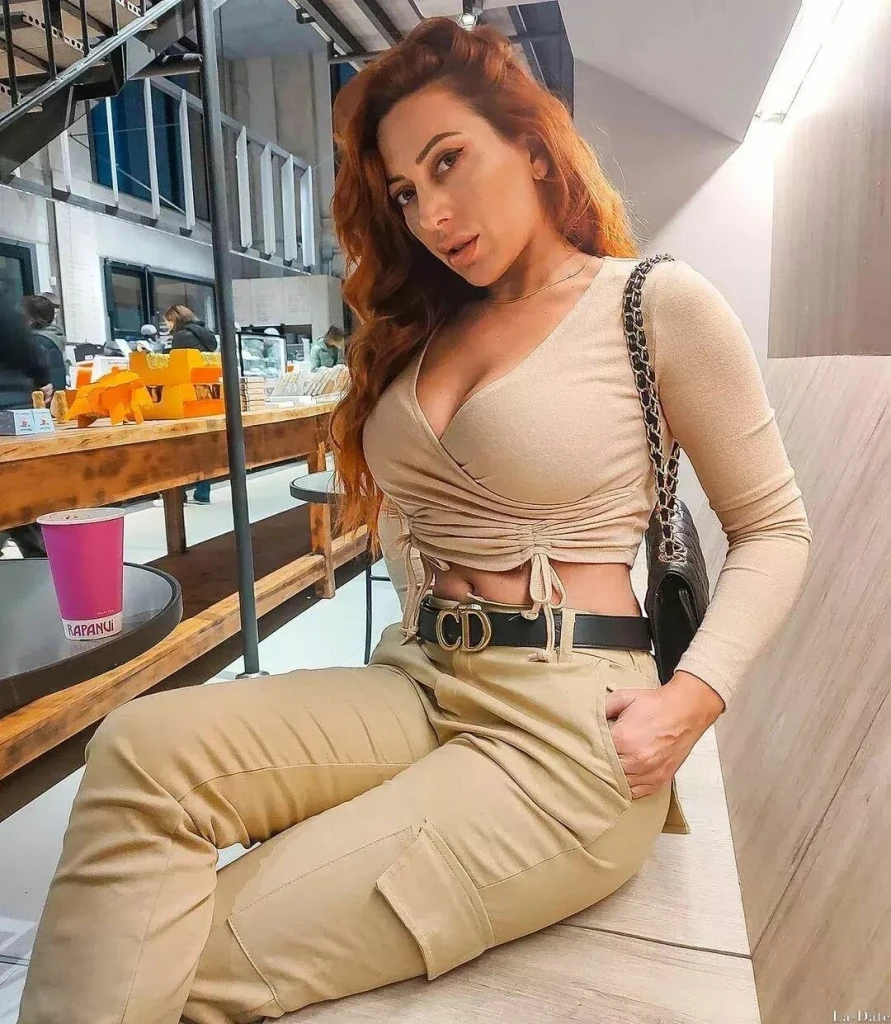 Cruz Profile image 5