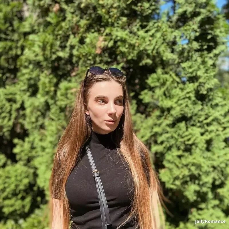 Viktoriya Profile image 3