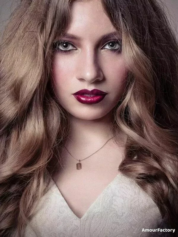 Eva Profile image 3